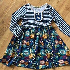 Beautiful fall girls fall dress!